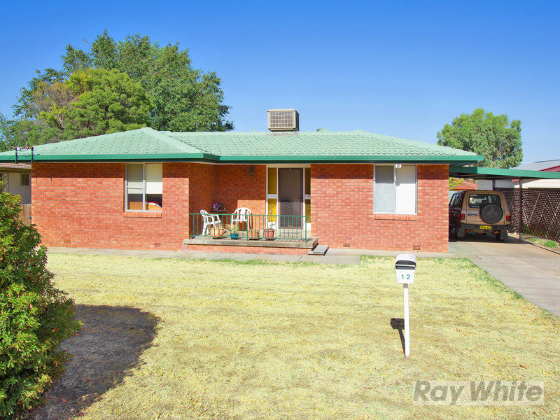 12 Milburn Road, Tamworth, NSW 2340 Property Details