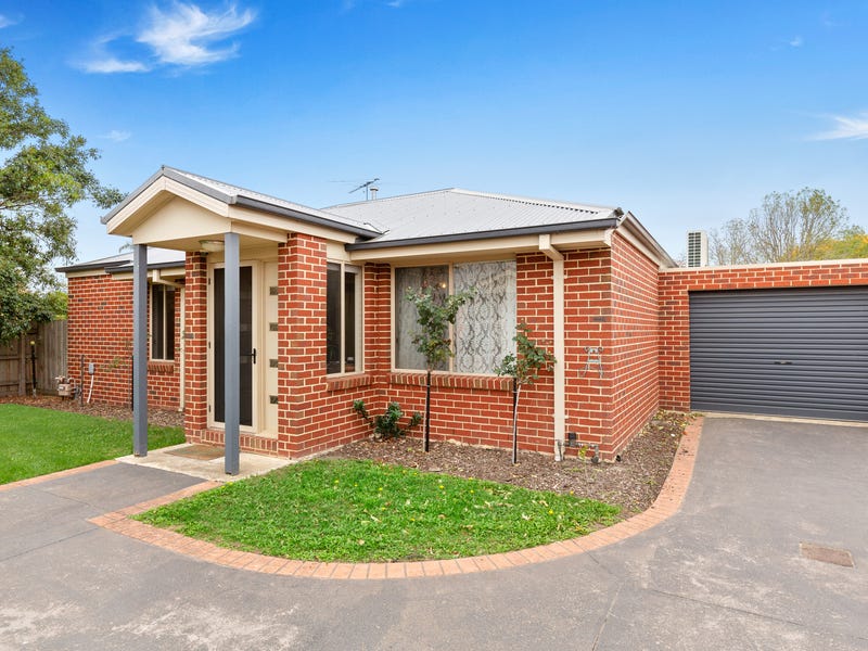 4/31 Rogers Street, Pakenham, Vic 3810 Property Details