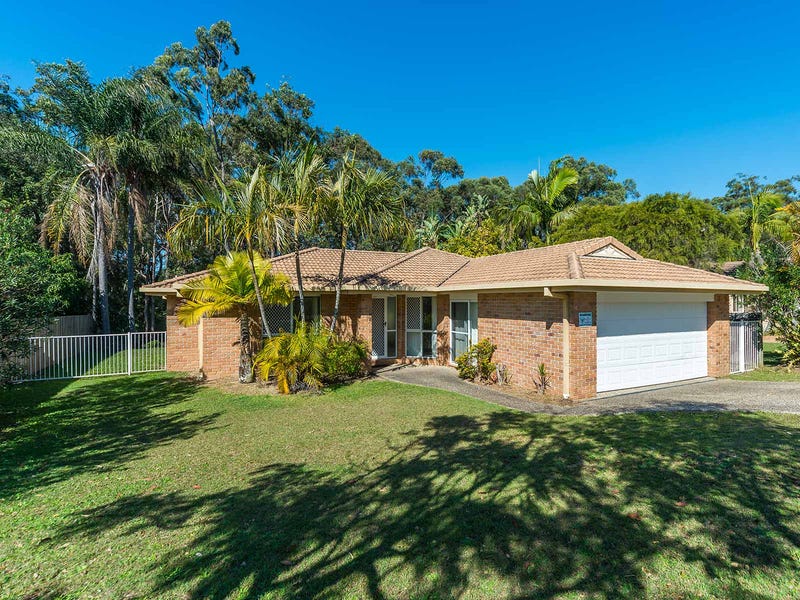 28 Ballybunion Drive, Parkwood, Qld 4214 Property Details