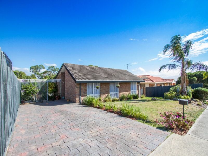 32 Willow Road, Frankston, Vic 3199 Property Details