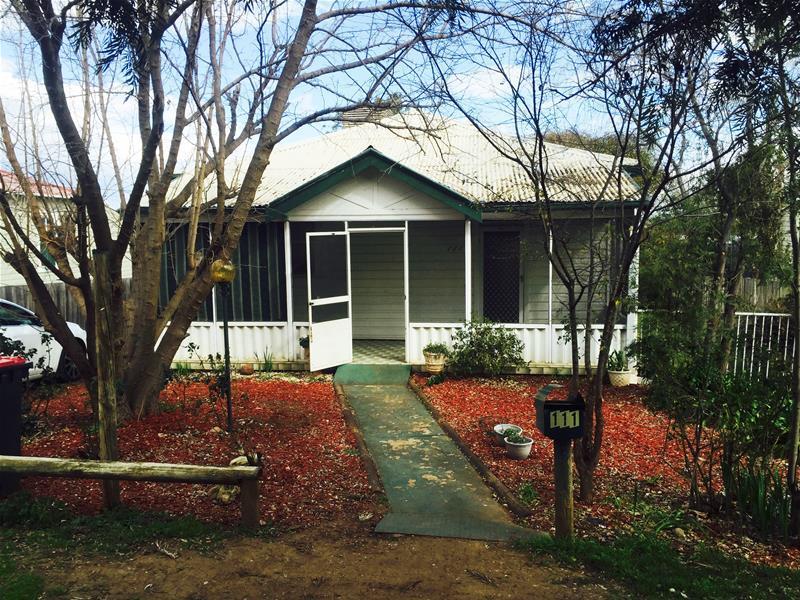 111 Johnston Street, North Tamworth, NSW 2340