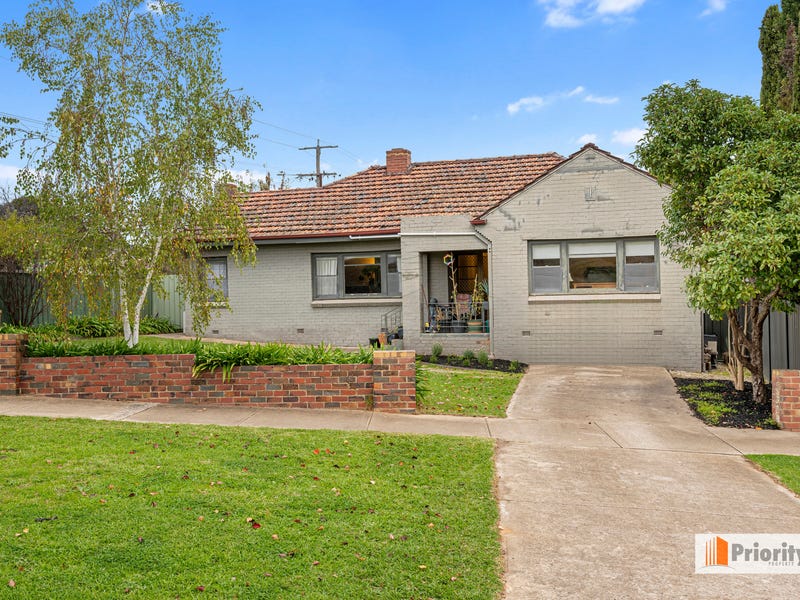 20 Bendigo Cres, Flora Hill, VIC 3550