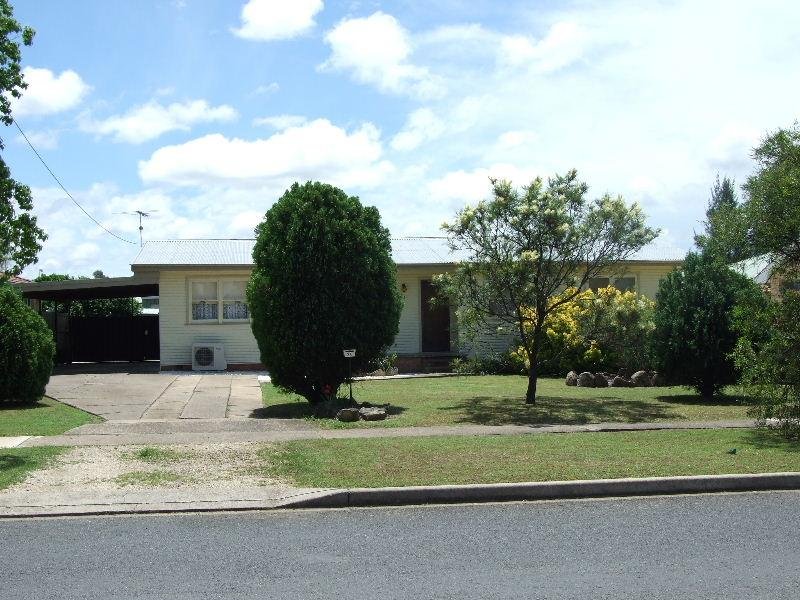 24 Turtle Street, Denman, NSW 2328