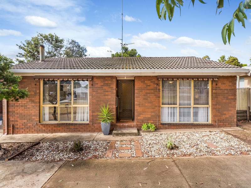 4/87 Ebden Street, Heathcote, Vic 3523 Unit for Sale