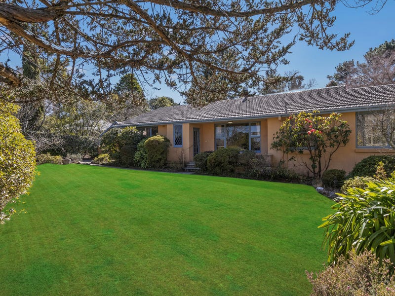 22 Watkins Rd, Leura, NSW 2780 Property Details