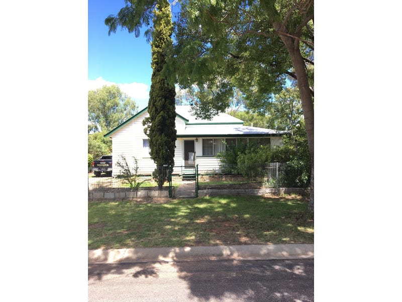 8 Leichhardt Street, Chinchilla, QLD 4413