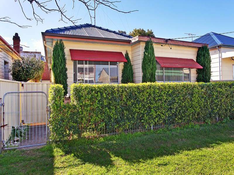 27 Robert Street, Wickham, NSW 2293