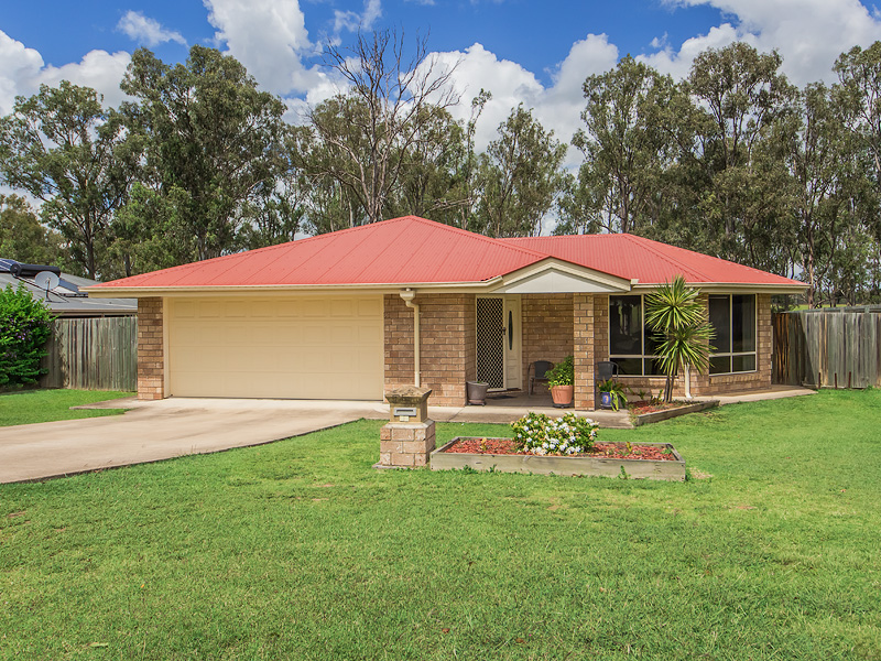 33 Titmarsh Circuit, Fernvale, Qld 4306 Property Details