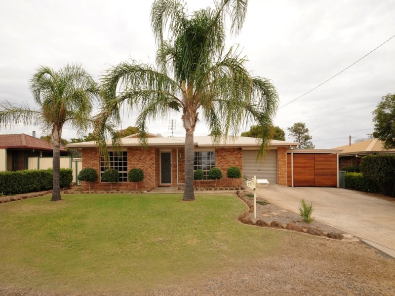 73 Hamlyn Road, Oakey, QLD 4401