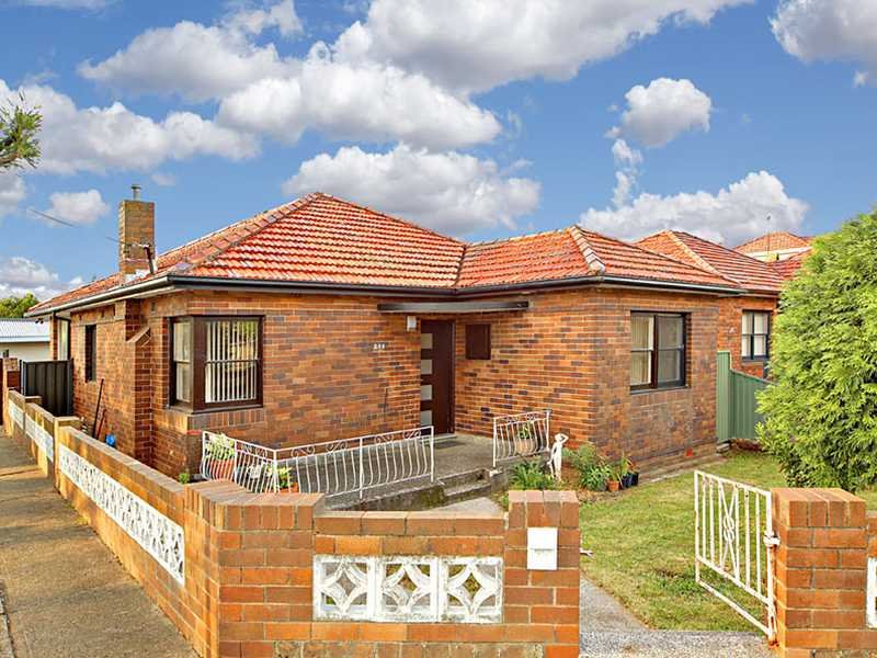 289 William Street, Kingsgrove, NSW 2208 Property Details