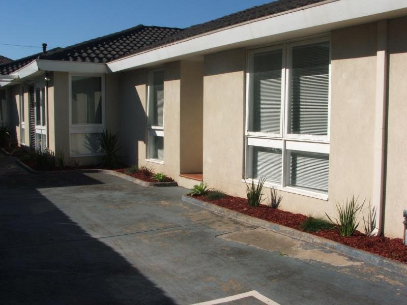 2/3 Balmoral Avenue, Brunswick East, Vic 3057