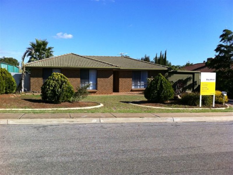 7 California Avenue, Craigmore, SA 5114 Property Details