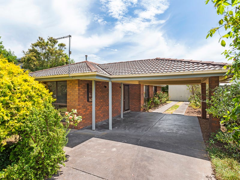 19 Brian Street, Safety Beach, VIC 3936