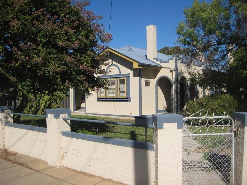 37 Hare Street, Echuca, Vic 3564 Property Details