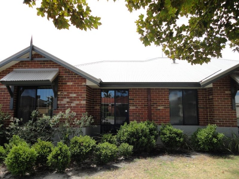 1/47 Towncentre Drive, Thornlie, WA 6108