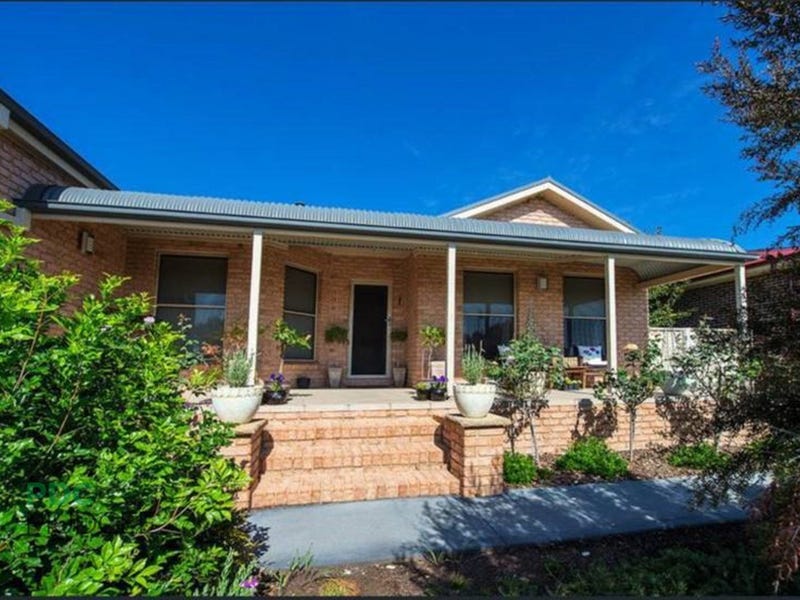 56 White Circle, Mudgee, NSW 2850 Property Details