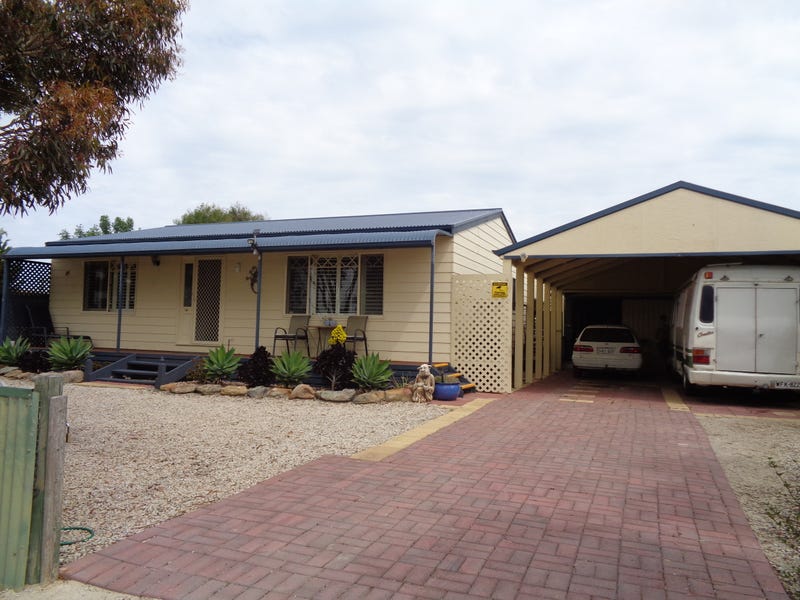 16 Teal Cres, Thompson Beach, SA 5501