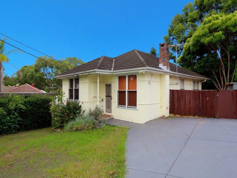 6 Pearce Avenue, Peakhurst, NSW 2210 Property Details