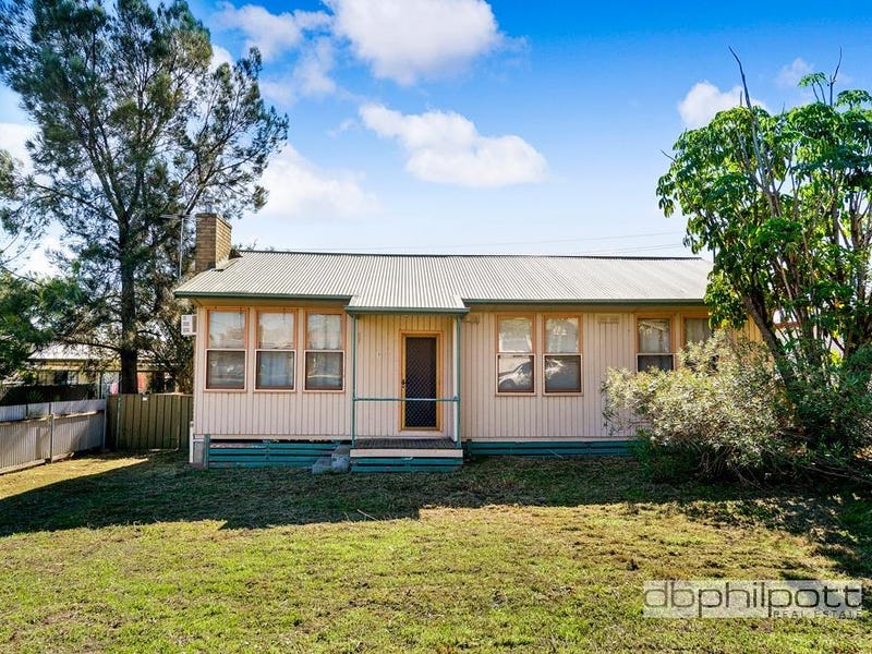 8 Eddy Street, Enfield, SA 5085 Property Details