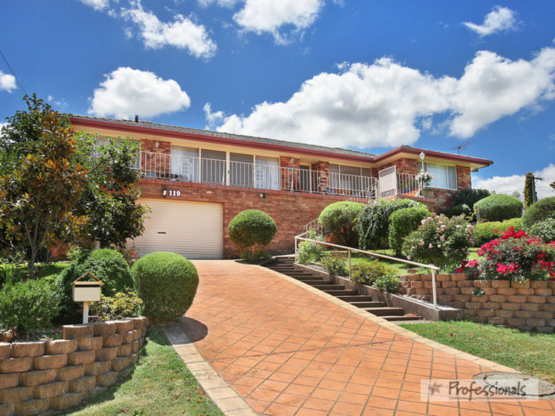 119 Kirkwood Street, Armidale, NSW 2350 Property Details
