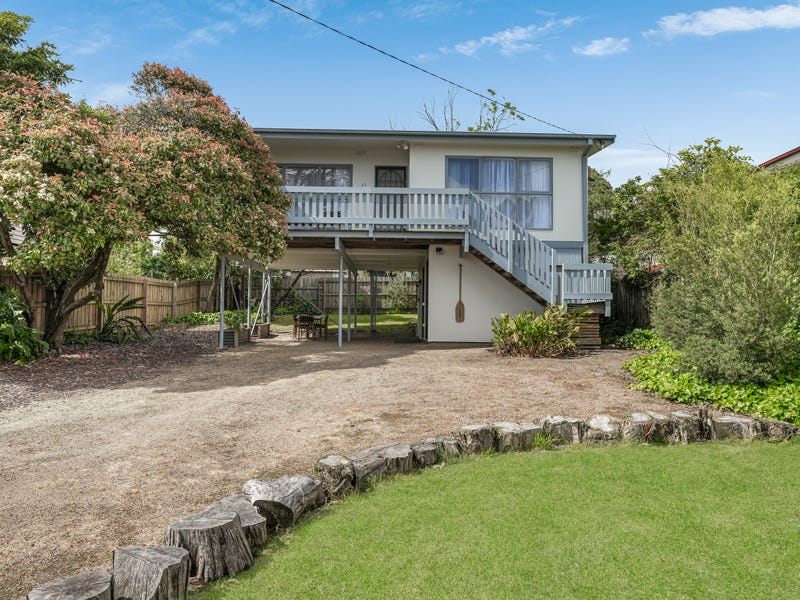 33 Dahlia Street, Dromana, Vic 3936 Property Details