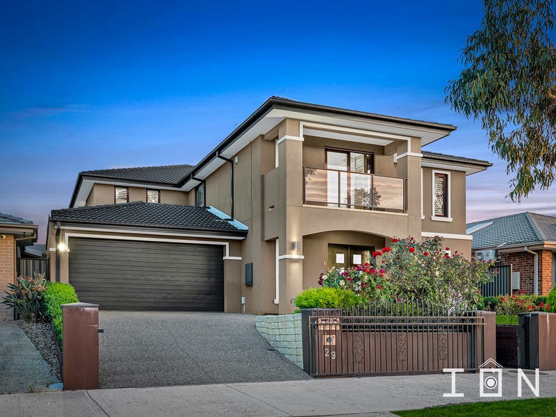 29 Selandra Boulevard, Clyde North, VIC 3978 - realestate.com.au