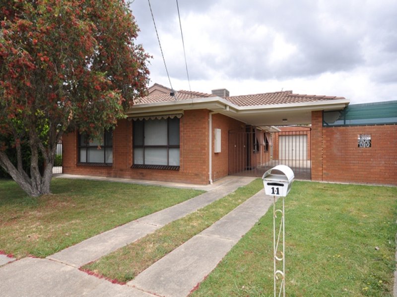 11 Sapphire Circuit, Wodonga, Vic 3690 Property Details