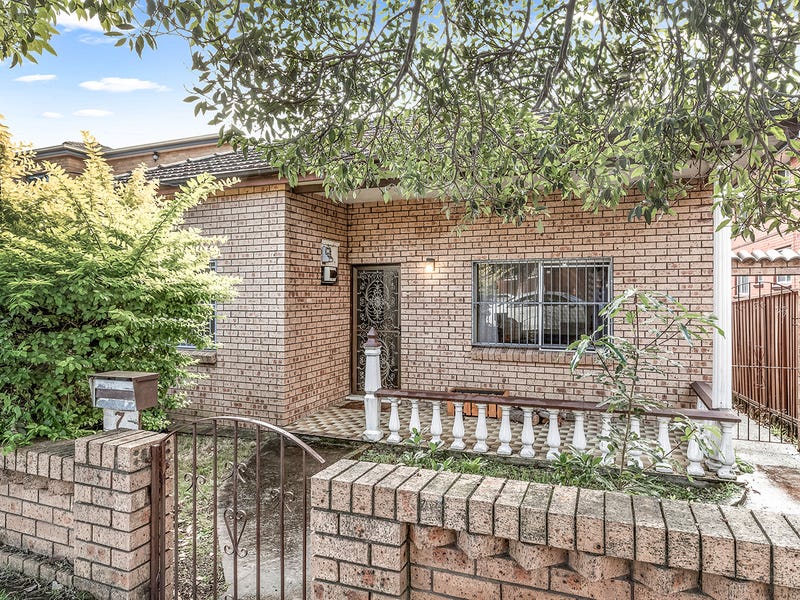 7 Beaumont Street Campsie NSW 2194 realestate .au