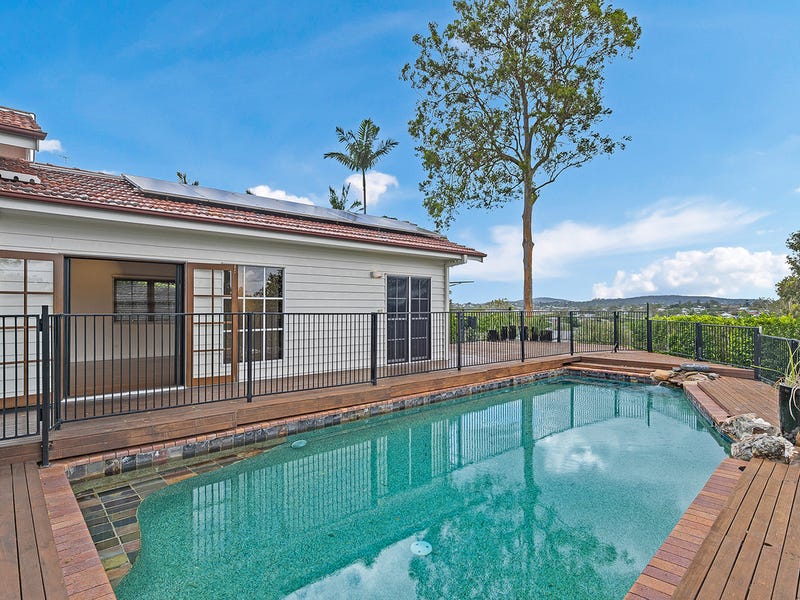 137 Hawken Drive, St Lucia, Qld 4067