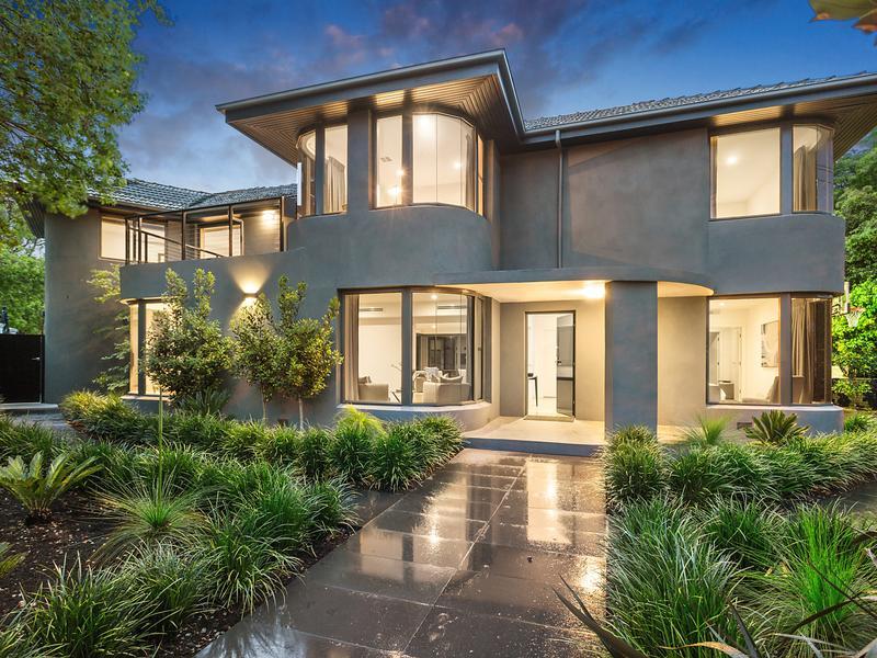 146 Kooyong Road, Toorak, VIC 3142