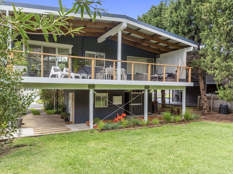 63 Carroll Avenue, Mollymook, NSW 2539 Property Details