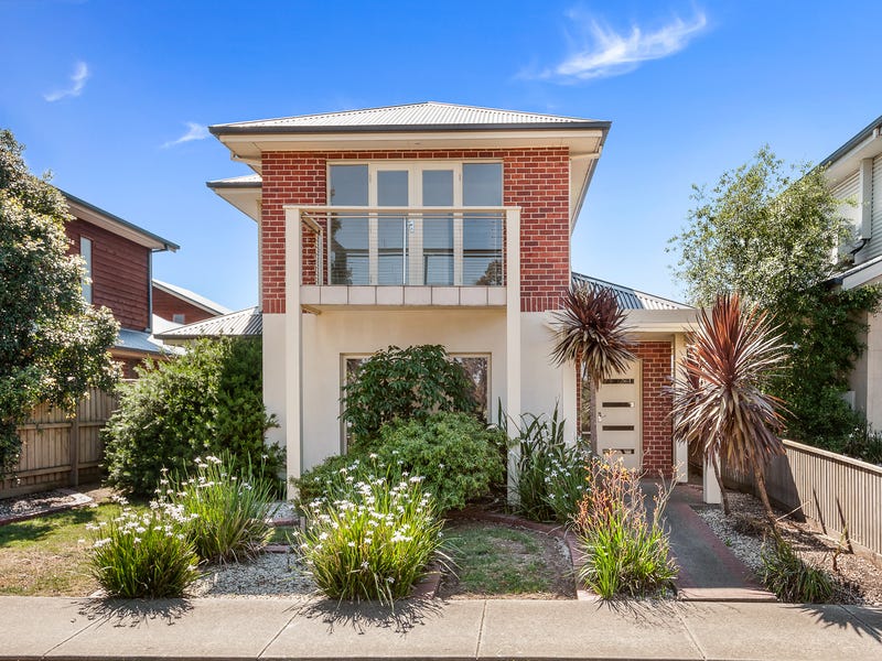 125 Flaxen Hills Road, Doreen, Vic 3754 Property Details