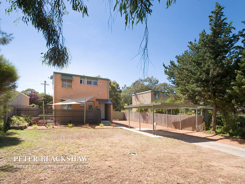 15 Langdon Avenue, Wanniassa, ACT 2903