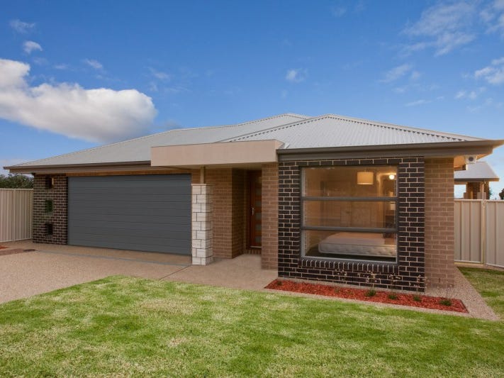 50 Fairway Gardens Road, Thurgoona, NSW 2640