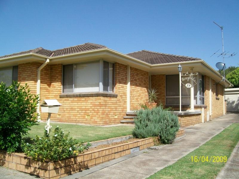 17 Nott Street, Merewether, NSW 2291