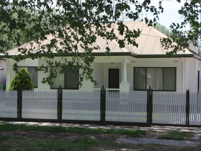 5 Market Street, Benalla, Vic 3672 Property Details