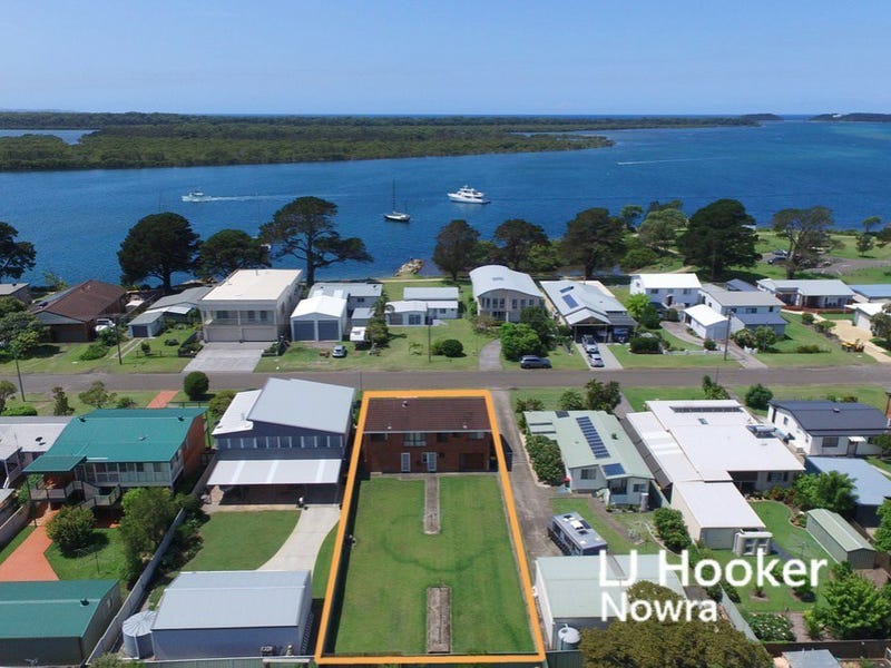 66 Adelaide Street, Greenwell Point, NSW 2540