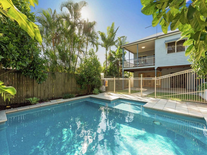 7 Newman Avenue, Camp Hill, Qld 4152