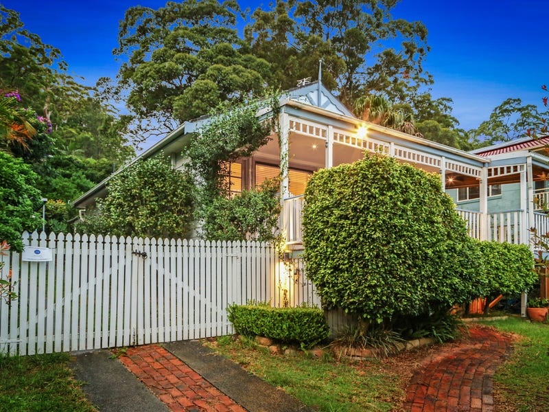 13 Broadwater Dr, Saratoga, NSW 2251 Property Details