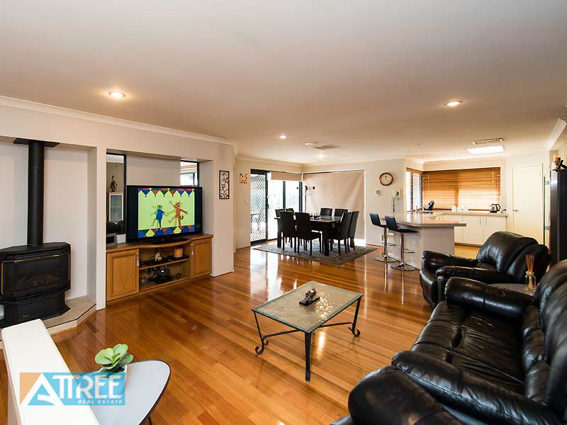 73 Goodwood Way, Canning Vale, WA 6155