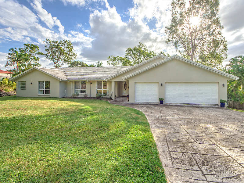 32 Clarence Drive, Helensvale, QLD 4212