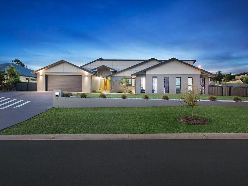 16 Ace Drive, Glenvale, QLD 4350