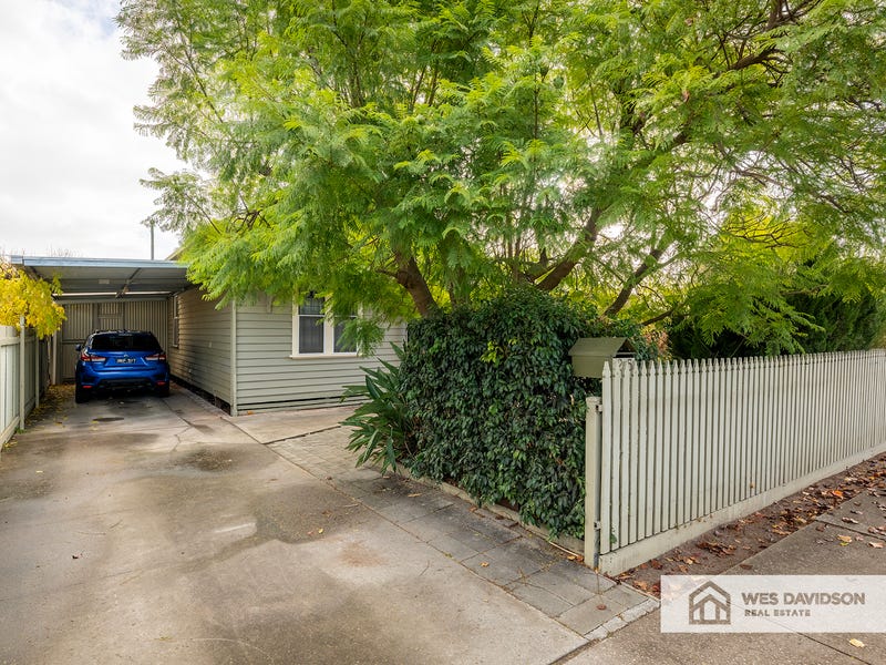 25 Francis Street, Horsham, Vic 3400 House for Sale