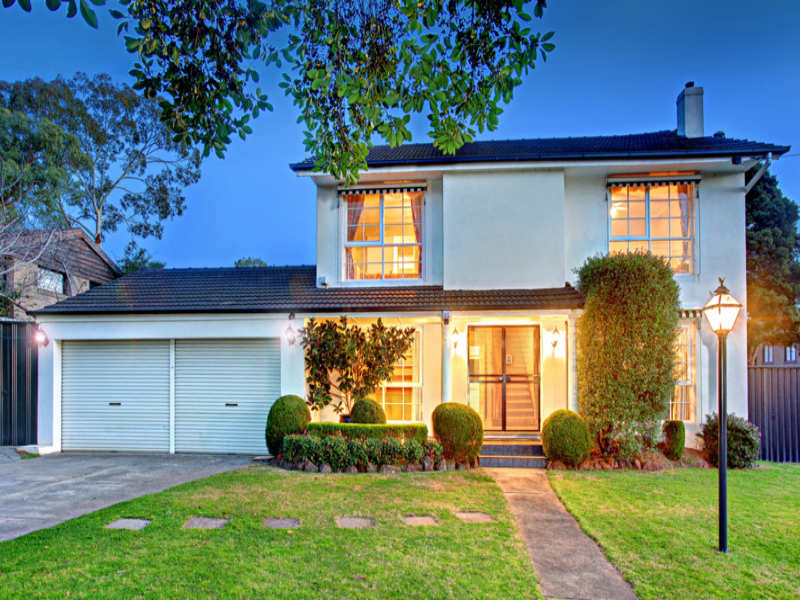 44 Winston Drive, Doncaster, Vic 3108 Property Details