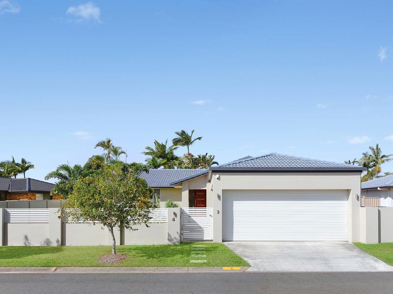 4 Shearwater Street, Burleigh Waters, QLD 4220