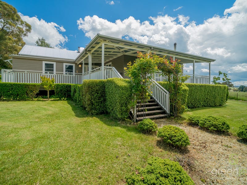 193 Toms Gully Road, Black Mountain, NSW 2365