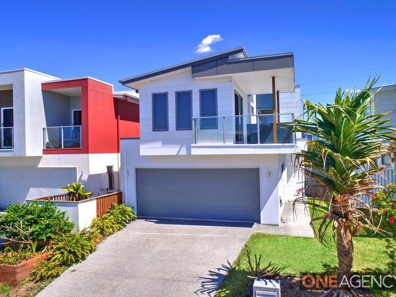 8 Splendor Place, Birtinya, Qld 4575 - Property Details