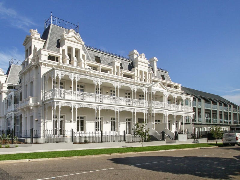 39/472 Beach Road, Beaumaris, Vic 3193 Property Details