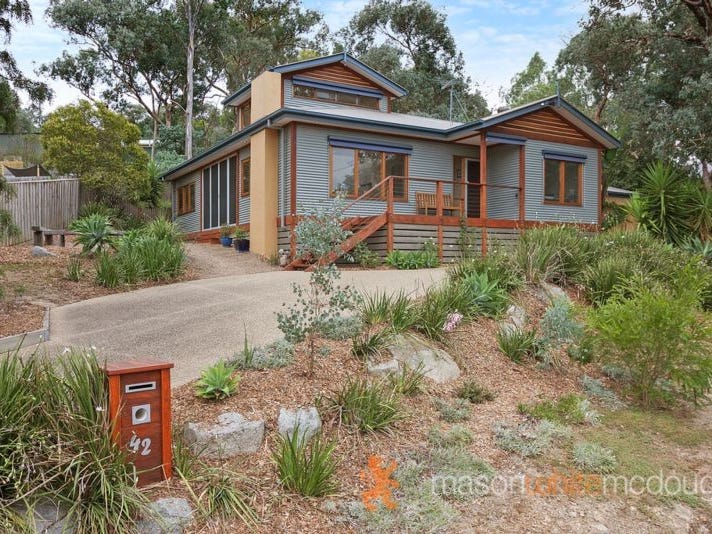 42 Curtain Road Hurstbridge Vic 3099 Property Details