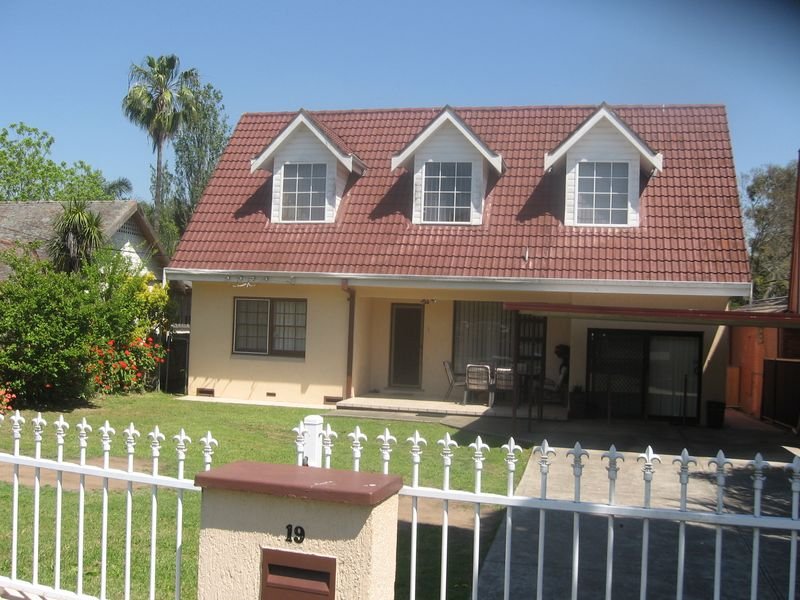 19 Orchard Road, Fairfield, NSW 2165 Property Details